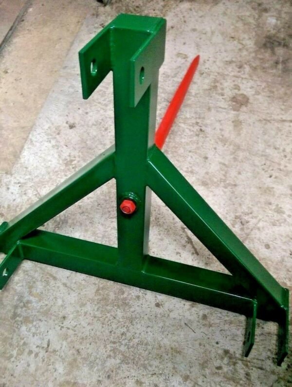 This will fit standard 3 point tractor linkage.